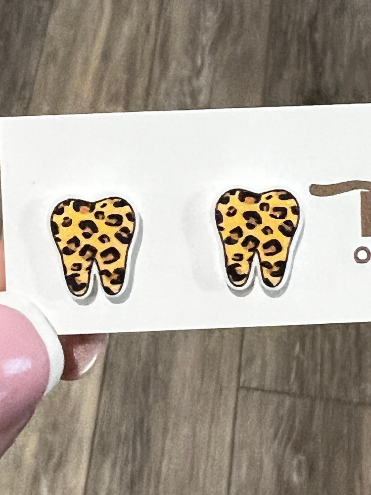 Leopard Teeth Earrings, Cheetah Tooth Earrings, Leopard Tooth Earrings, Dental Earrings, Dental Hygiene Gift