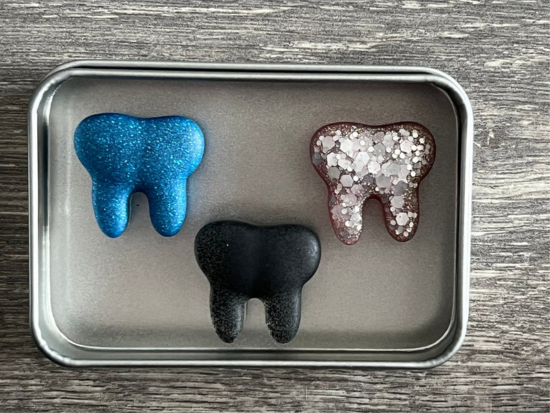 Magnet Tooth Trio