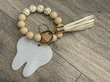 Tan and White Tooth Dental Keychain, Tooth Keychain, Teeth Keychain, Hygiene Keychain, Dental Gifts, Dental Assistant, Dental Hygiene Gift