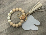 Leopard Dental Keychain, Tooth Keychain, Teeth Keychain, Dental Hygiene Keychain, Dental Gifts, Dental Assistant, Dental Hygiene Gift