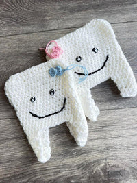 Baby Tooth Hat, Dental Baby Hat, Tooth Beanie, Dentist Baby Gift, Dental Assistant Baby Gift, Hygienist Baby Shower Gift, Dental Gift