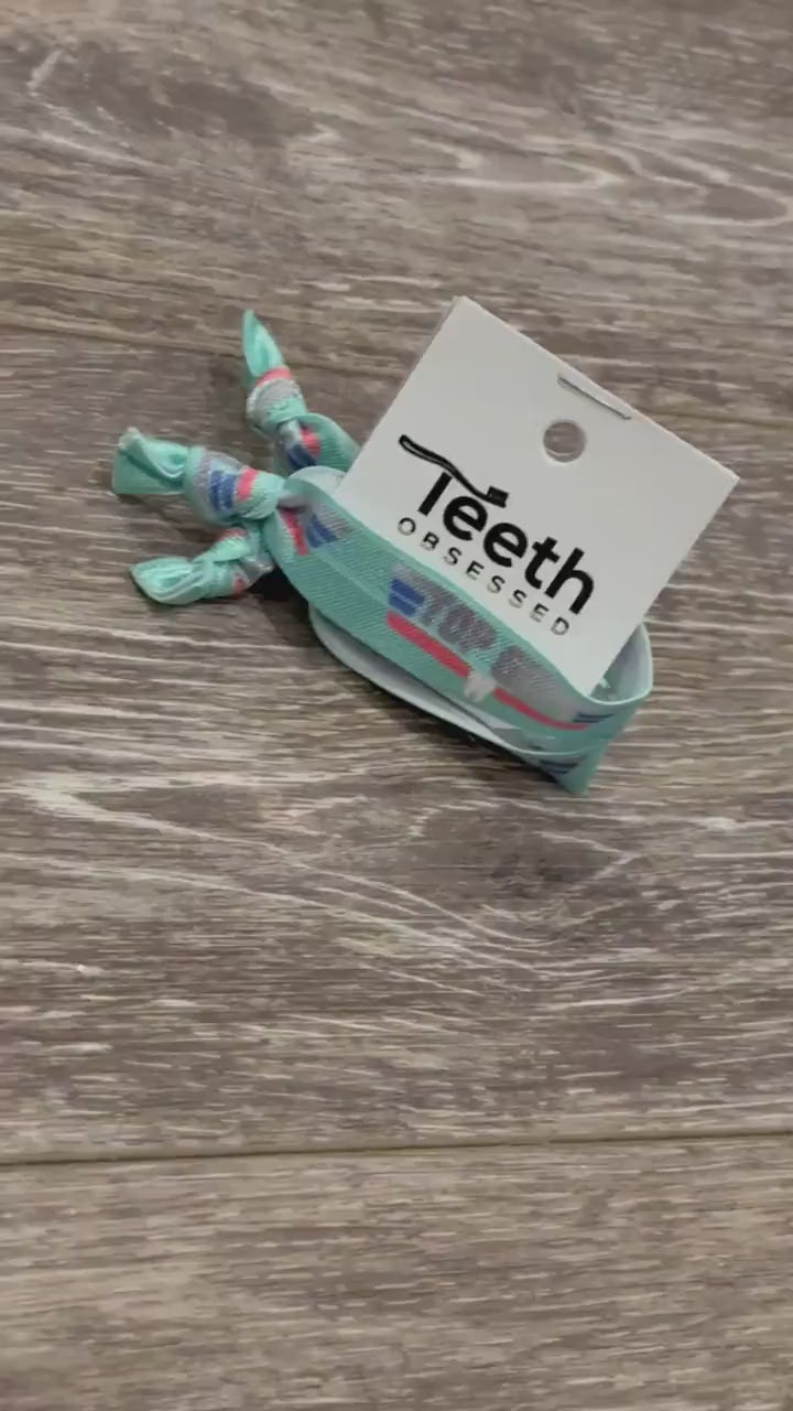 Dental Hair Ties: Top Gum Design